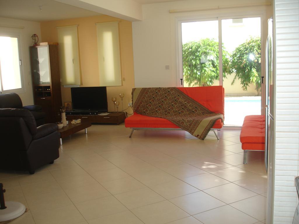Amanda Villa Protaras Ruang foto